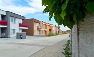 Lakóházak építése, Lipová, eladó, Senec, Szlovákia