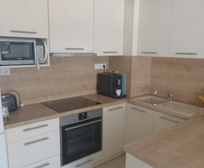 Eladó 3 szobás lakás, Rajka, Bratislava - Petržalka, Szlovákia