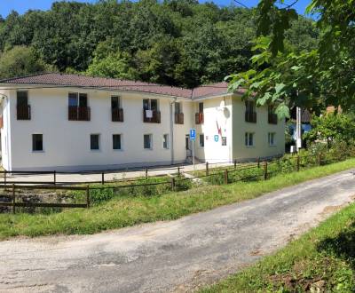 Eladó 3 szobás lakás, 3 szobás lakás, Bánovce nad Bebravou, Szlovákia