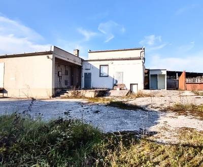 Eladó Raktárak és ipari épületek, Raktárak és ipari épületek, Prietržs