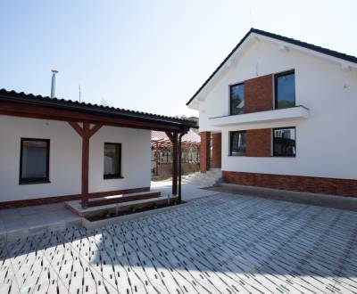 Családi ház, eladó, Malacky, Szlovákia