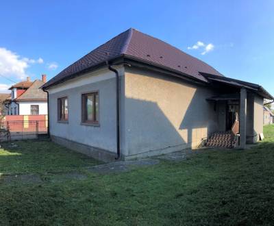 Eladó Családi ház, Családi ház, Bánovce nad Bebravou, Szlovákia