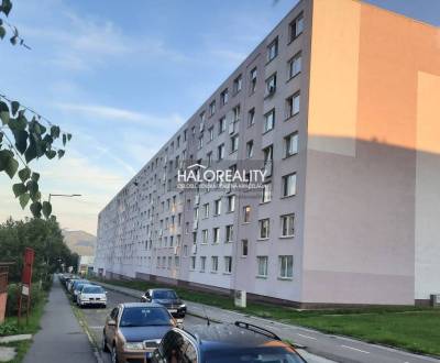 Eladó 2 szobás lakás, Žiar nad Hronom, Szlovákia