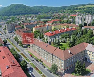 Vásárlás 4 szobás lakás, Trieda SNP, Banská Bystrica, Szlovákia