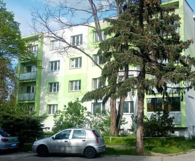 Eladó 4 szobás lakás, Tamaškovičova, Trnava, Szlovákia
