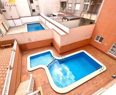 Eladó 2 szobás lakás, Alicante / Alacant, Spanyolország