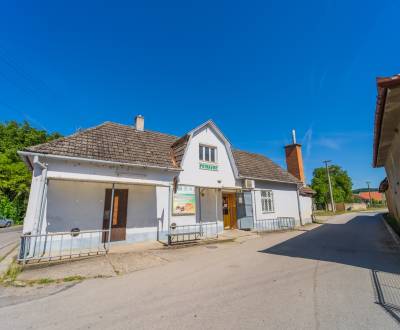 Eladó Családi ház, Családi ház, Trenčín, Szlovákia