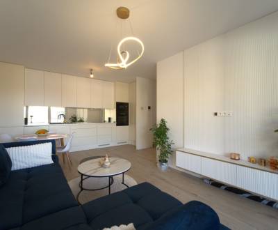 Eladó 3 szobás lakás, 3 szobás lakás, Nádražná, Trenčín, Szlovákia