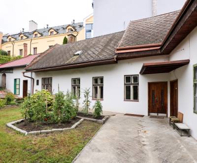 Eladó Családi ház, Családi ház, Pribinovo námestie, Nitra, Szlovákia