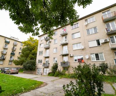 Kiadó 2 szobás lakás, 2 szobás lakás, Krajinská, Piešťany, Szlovákia