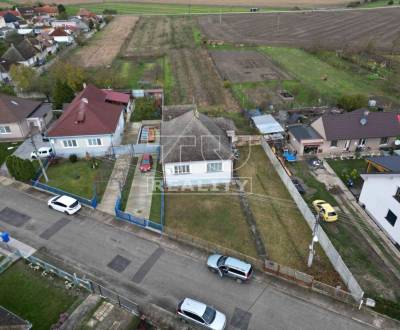 Eladó Családi ház, Nové Mesto nad Váhom, Szlovákia