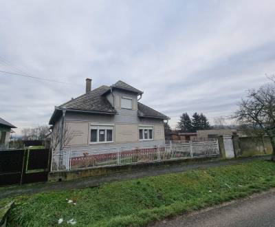 Eladó Családi ház, Családi ház, Levice, Szlovákia