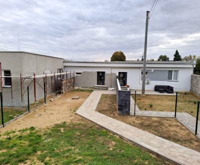 Eladó 3 szobás lakás, 3 szobás lakás, Obchodná, Trebišov, Szlovákia