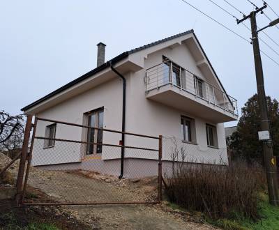 Eladó Családi ház, Családi ház, Cabaj, Nitra, Szlovákia