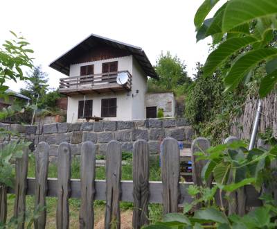REZERVOVANÉ: Dvojpodlažná chata v Bernolákove s pozemkom 364m2