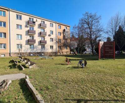 Kiadó 1 szobás lakás, 1 szobás lakás, Krajinská, Piešťany, Szlovákia