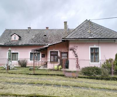 Eladó Családi ház, Családi ház, Turčianske Teplice, Szlovákia