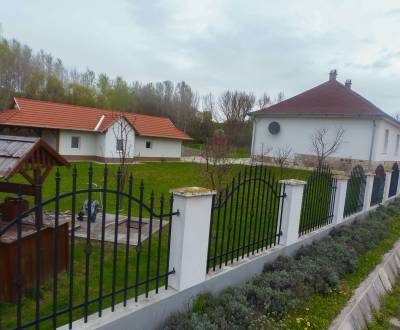 Eladó Családi ház, Családi ház, Hlavná, Szikszó, Magyarország