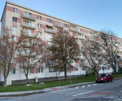 3 szobás lakás, Haburská, eladó, Bratislava - Ružinov, Szlovákia