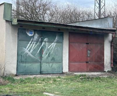 PREDAJ: Murovaná garáž neďaleko železničnej stanice, 21 m2 