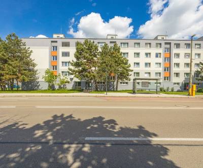 Eladó 4 szobás lakás, 4 szobás lakás, Lietavská, Bratislava - Petržalk