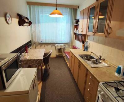 Eladó 4 szobás lakás, 4 szobás lakás, Gelnica, Szlovákia