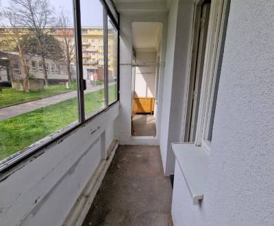 Eladó 4 szobás lakás, 4 szobás lakás, Račianska, Bratislava - Nové Mes