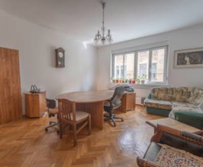 Eladó 3 szobás lakás, 3 szobás lakás, Zochova, Bratislava - Staré Mest
