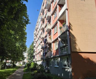Eladó 2 szobás lakás, 2 szobás lakás, A.Hlinku, Piešťany, Szlovákia