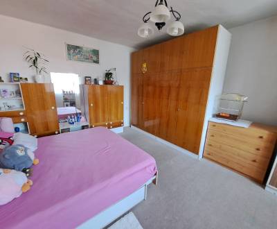 Eladó Családi ház, Családi ház, Dyčka, Nitra, Szlovákia