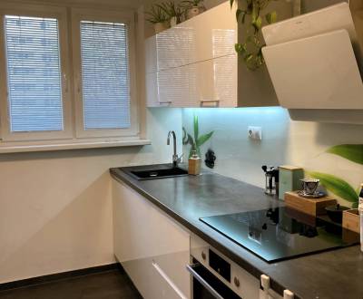 Eladó 4 szobás lakás, 4 szobás lakás, Juraja Slottu, Trnava, Szlovákia