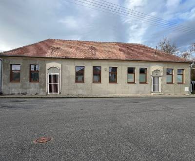 Eladó Üzlethelység, Üzlethelység, Bratislavská 912, Skalica, Szlovákia