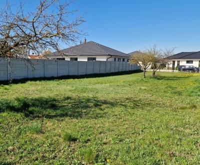 Eladó Építési telek, Építési telek, Miloslava Hurbana, Hlohovec, Szlov