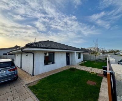 Eladó Családi ház, Családi ház, Senec, Szlovákia