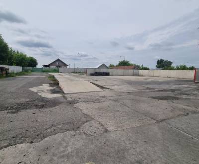 Kiadó Raktárak és ipari épületek, Raktárak és ipari épületek, Dolečky,