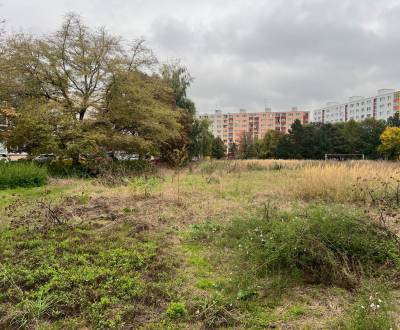 Eladó Telkek - kereskedelmi célra, Telkek - kereskedelmi célra, Bzovíc