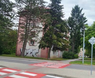 Eladó 3 szobás lakás, 3 szobás lakás, Joliota Curieho, Poprad, Szlovák