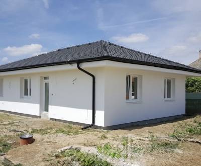  Építési lehetőség Családi ház “LONDON” Szlovákia