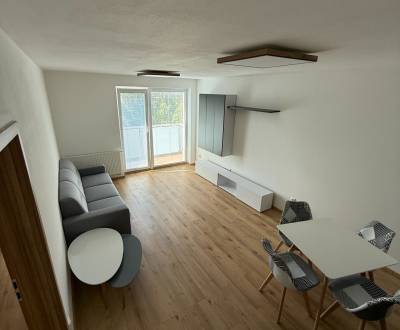 Albérletbe 2 szobás lakás, 2 szobás lakás, Hurbanova, Poprad, Szlováki