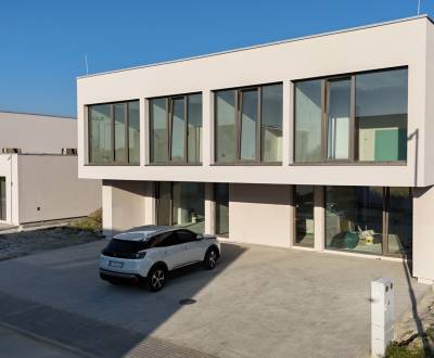 Eladó Családi ház, Családi ház, Récka, Senec, Szlovákia