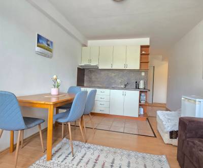 Eladó 2 szobás lakás, 2 szobás lakás, Banská Bystrica, Szlovákia