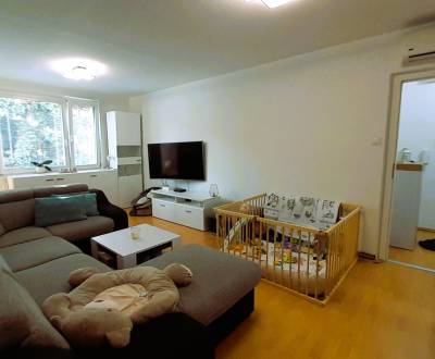 Eladó 3 szobás lakás, 3 szobás lakás, J.G. Tajovského, Trnava, Szlovák