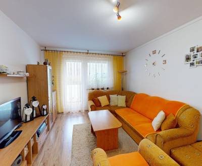 Eladó 3 szobás lakás, 3 szobás lakás, Filinského cesta, Spišská Nová V
