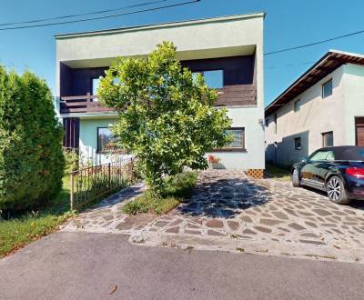 Eladó Családi ház, Családi ház, Banská Bystrica, Szlovákia