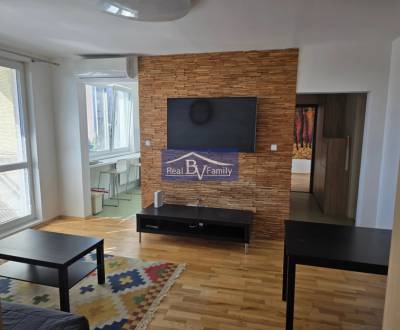 Kiadó 3 szobás lakás, 3 szobás lakás, Bratislava - Nové Mesto, Szlovák