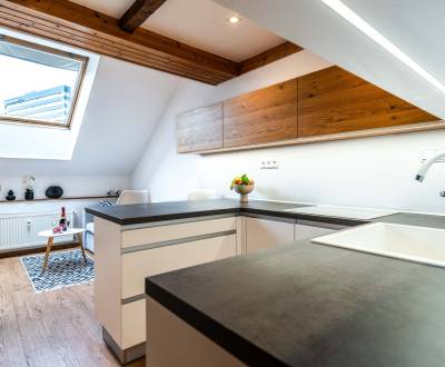 Eladó 2 szobás lakás, 2 szobás lakás, Štúrova, Košice - Juh, Szlovákia