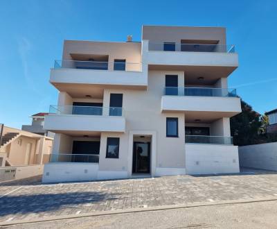 HORVÁTORSZÁG - Egész évben lakható apartmanok - MANDRE, PAG