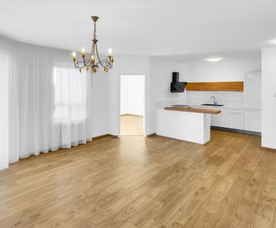 Kiadó 3 szobás lakás, 3 szobás lakás, Ružová, Senec, Szlovákia