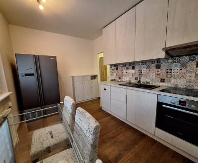 Kiadó 3 szobás lakás, 3 szobás lakás, Antona Prídavka, Prešov, Szlovák