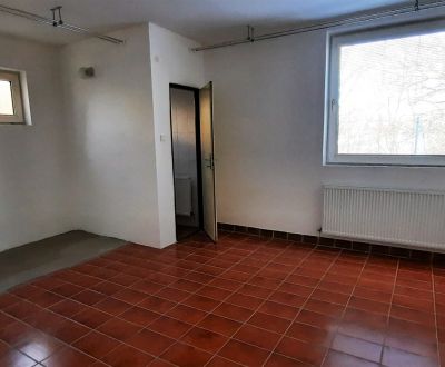 Kiadó Irodahelység, Irodahelység, Staničná, Nitra, Szlovákia